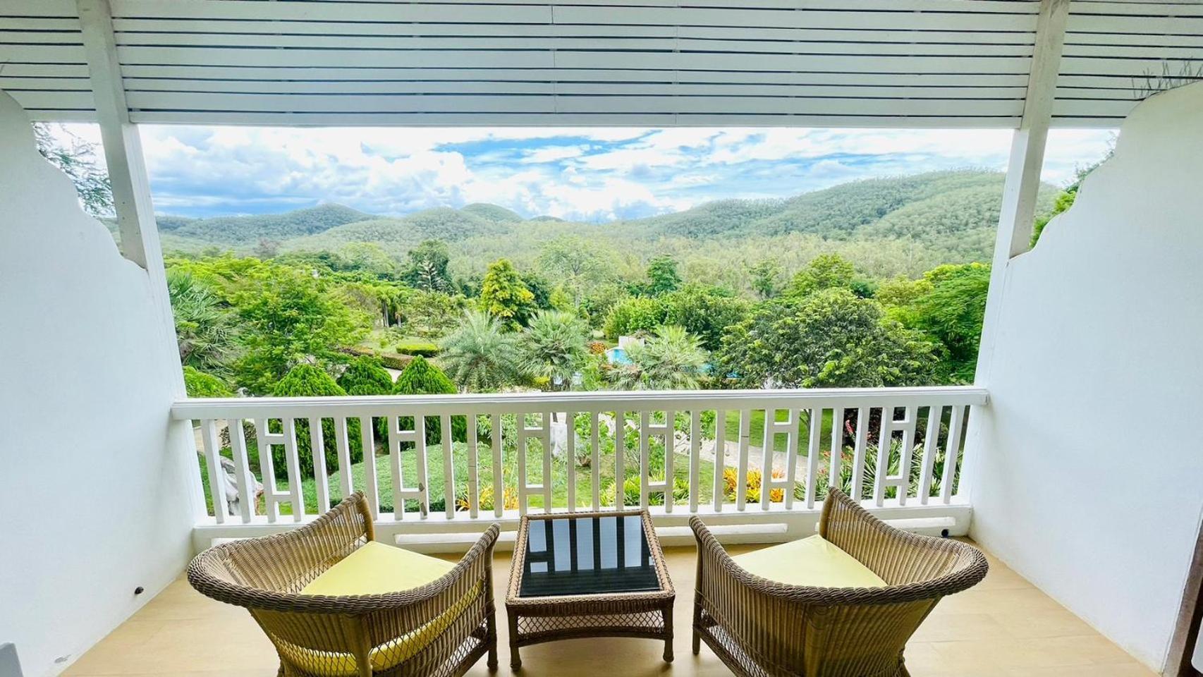 Baan Ing Khao Hotel Pakcsong Kültér fotó