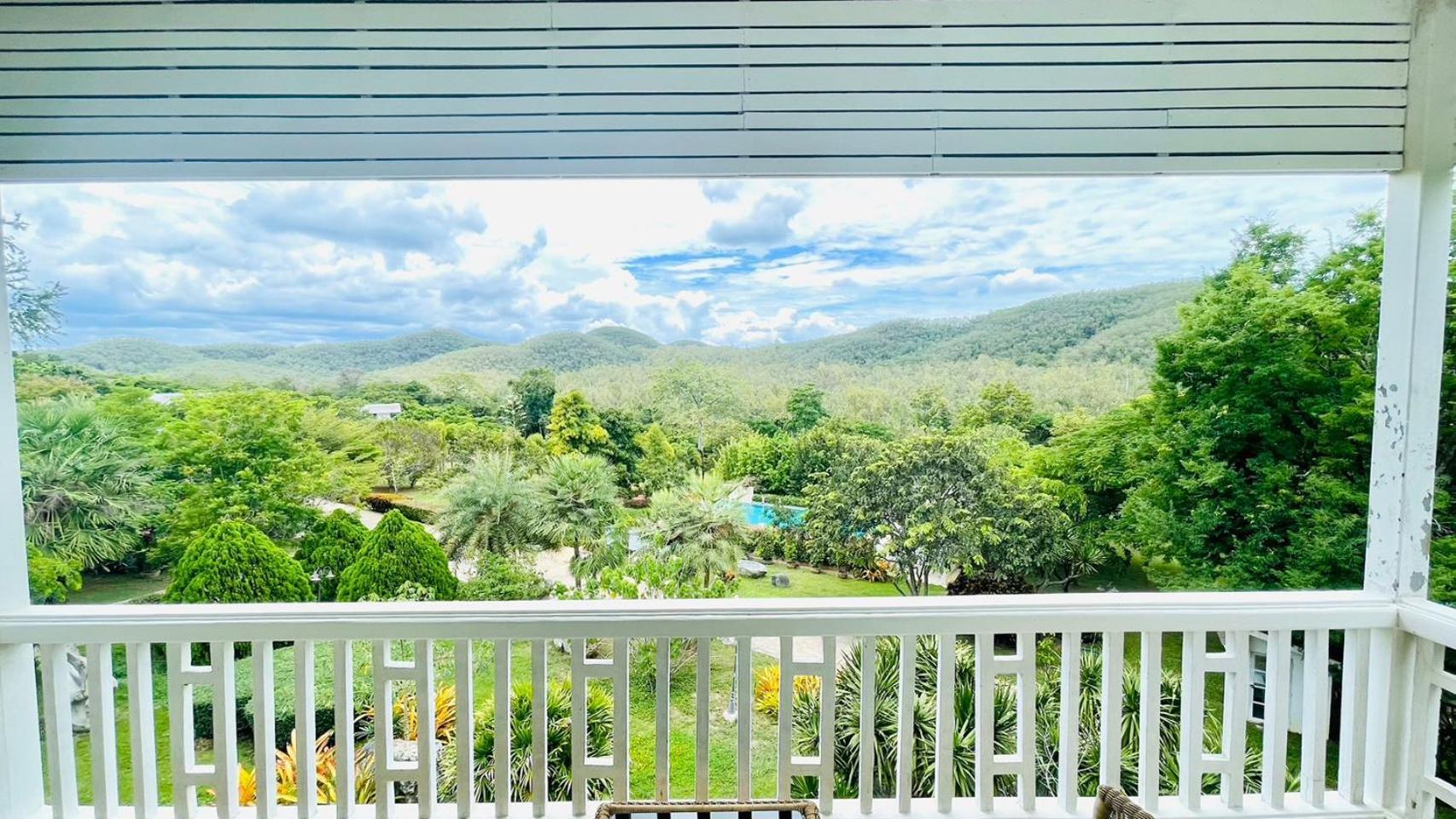 Baan Ing Khao Hotel Pakcsong Kültér fotó